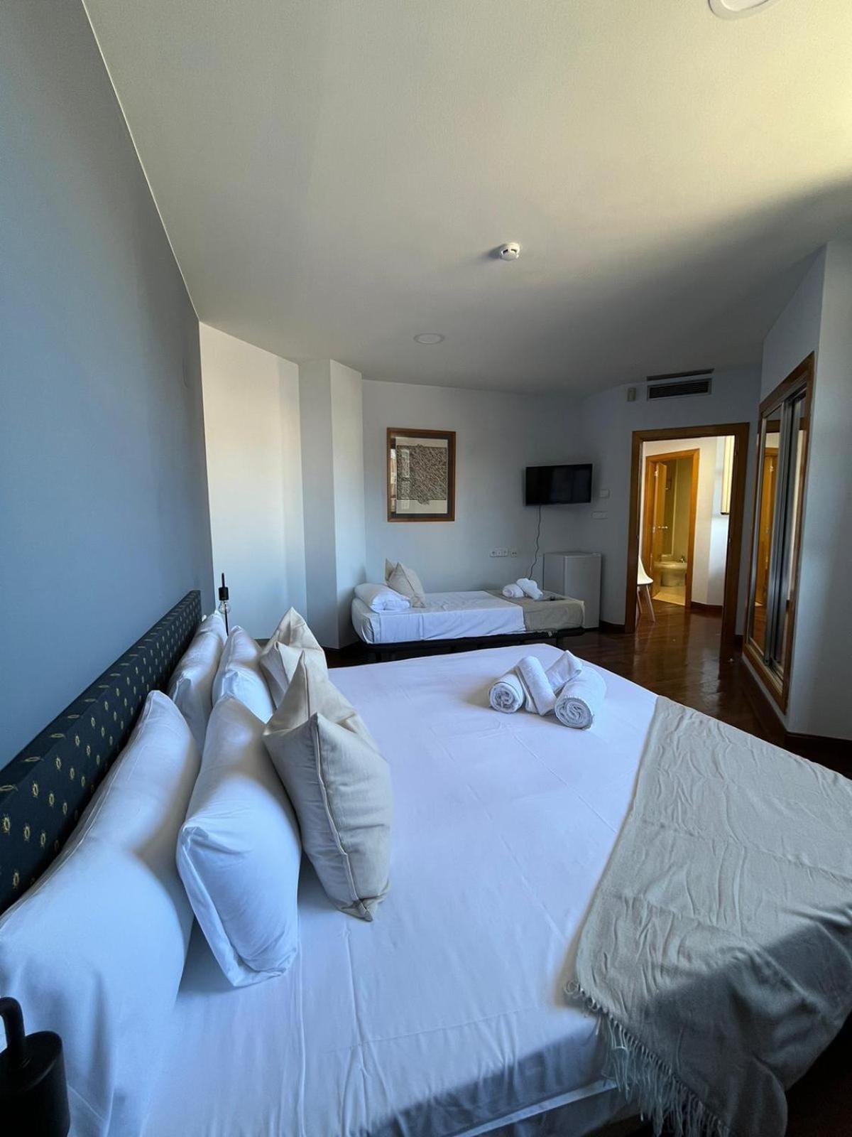 Budget, Double Bed, with Extra Bed