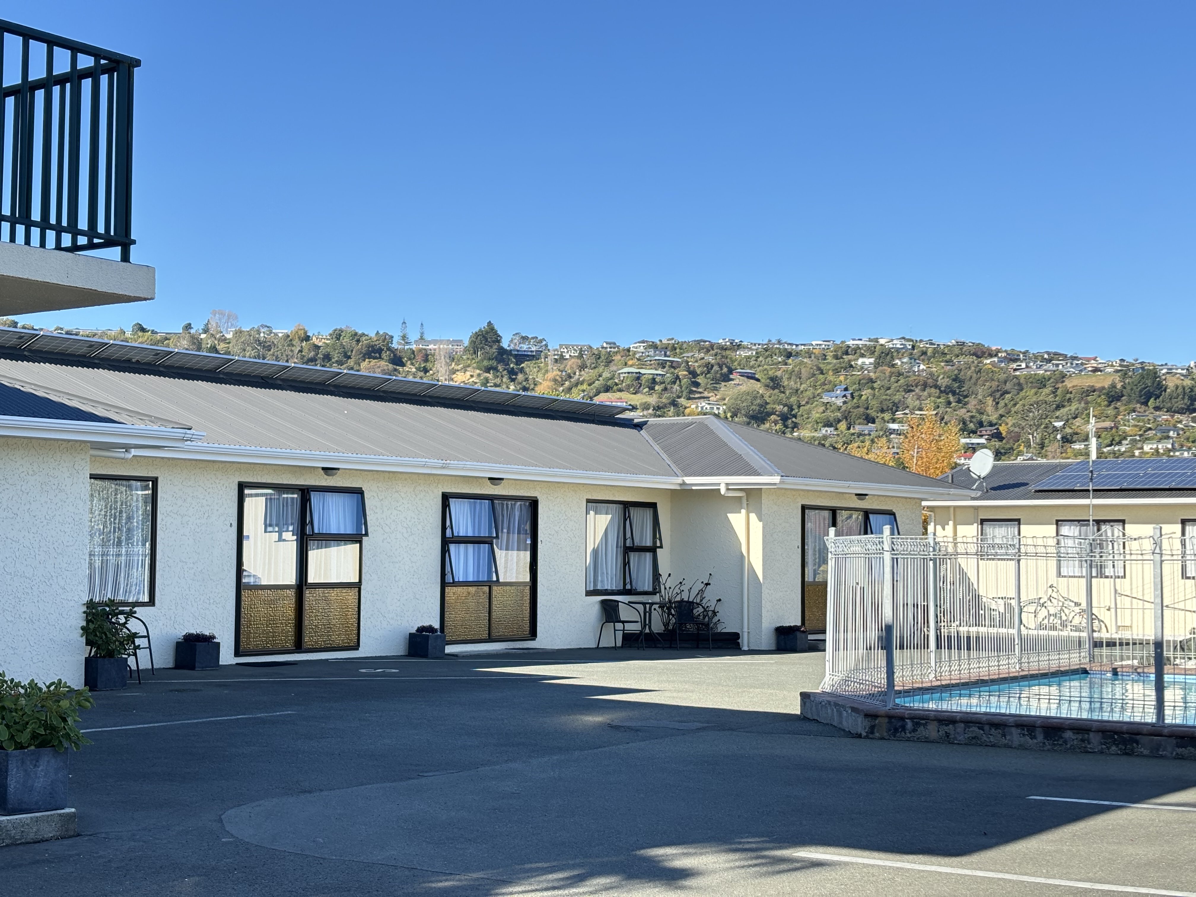 ARCADIA MOTEL 47/48