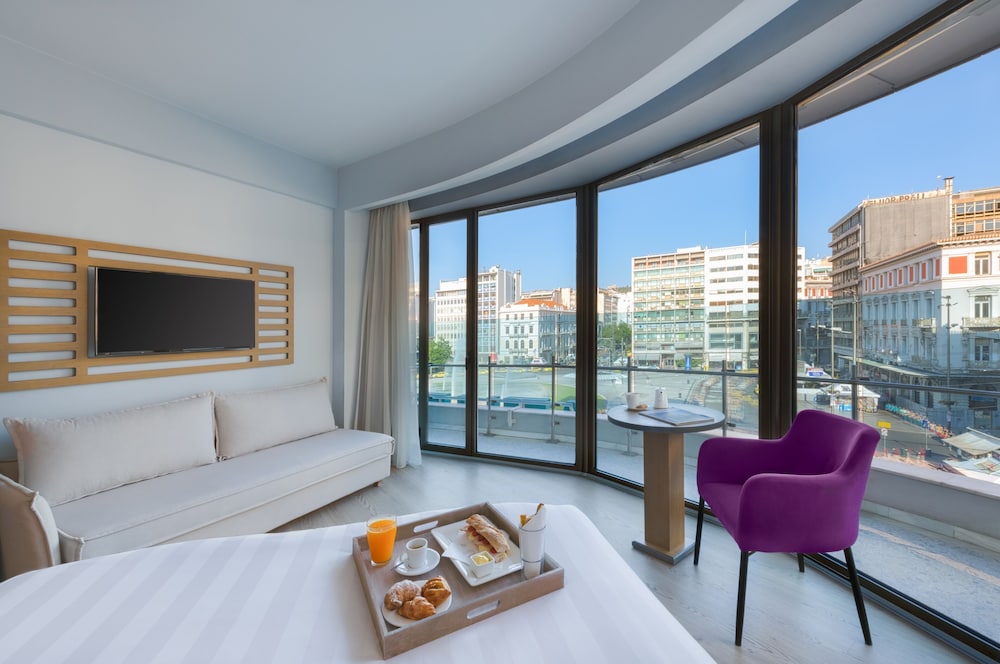 Athens Tiare by Mage Hotels 16/65