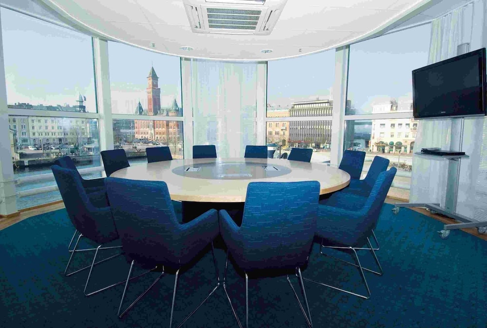 Elite Hotel Marina Plaza 32/50