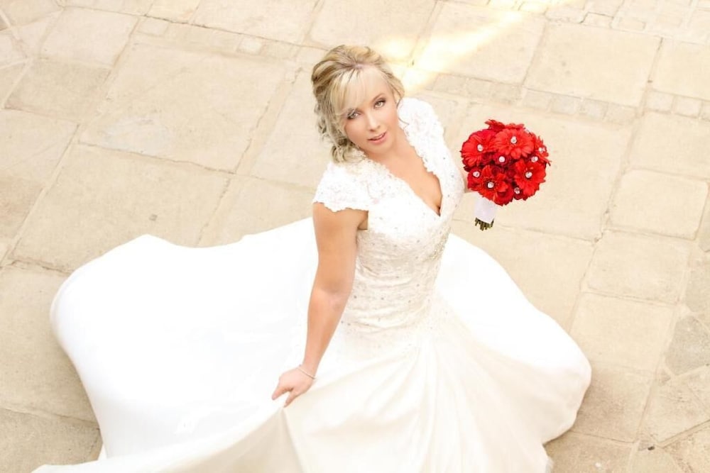 Accolades Boutique Venue 22/49