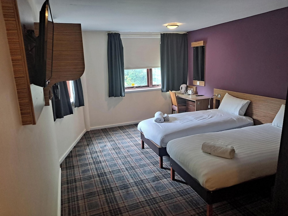 Britannia Edinburgh Hotel 7/57