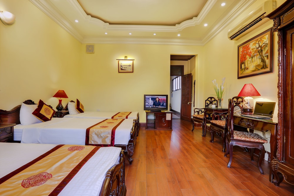 Hanoi Little Town Hotel 11/47