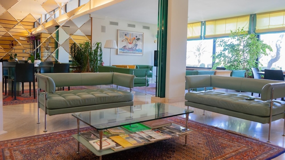 Hotel Cristallo 28/50