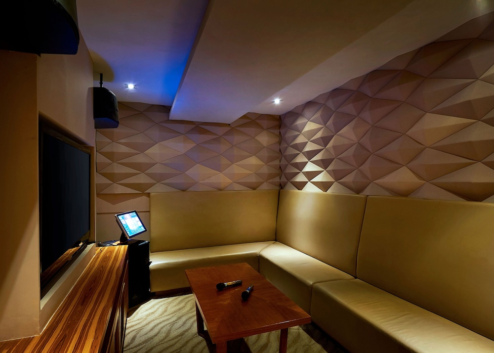 The Taaras Beach and Spa Resort 12/50