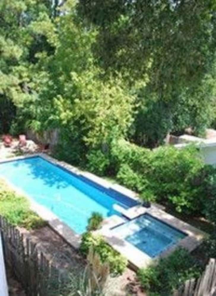 Fig Tree Manor 37/45