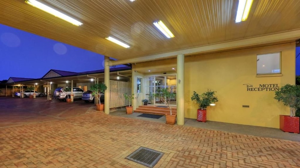 DALBY HOMESTEAD MOTEL 40/65