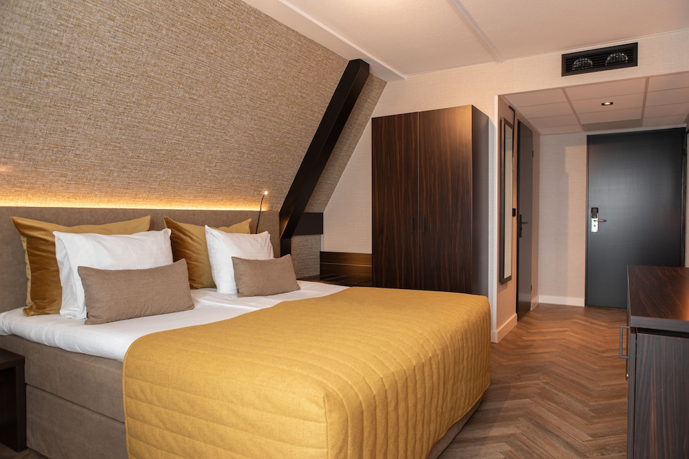 Grand Hotel Beatrix 3/47