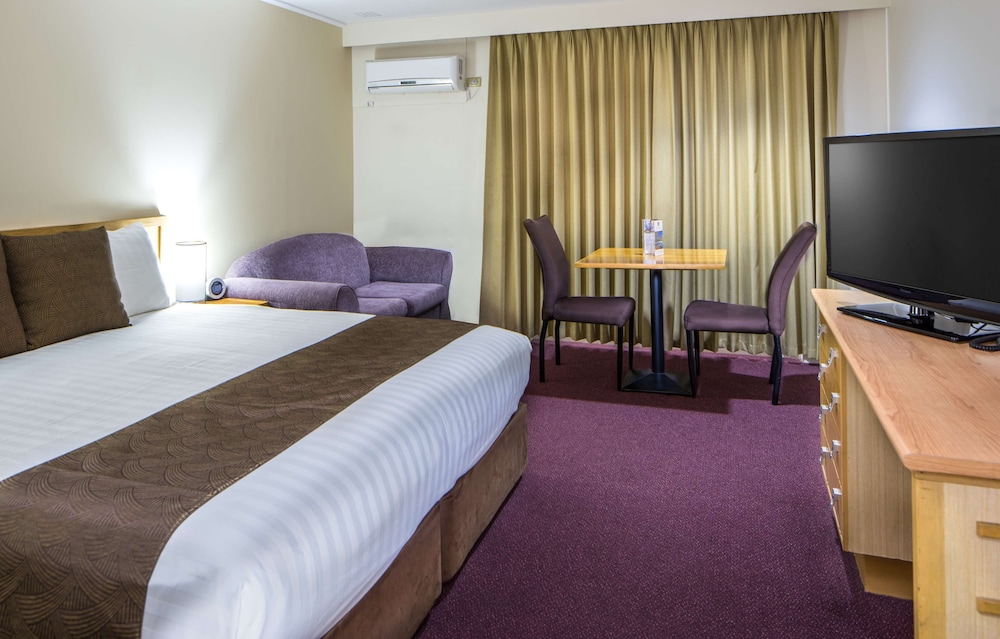 Hospitality Inn Geraldton SureStay Collection by Best Western 11/37