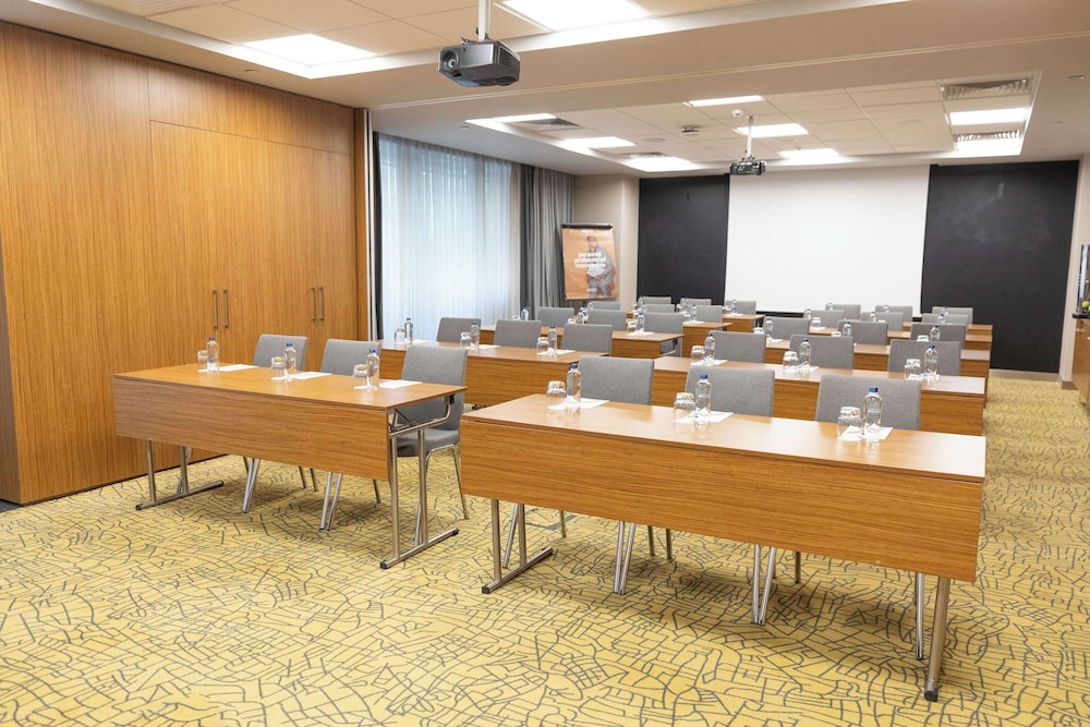 Park Inn By Radisson Istanbul Atasehir 76/85