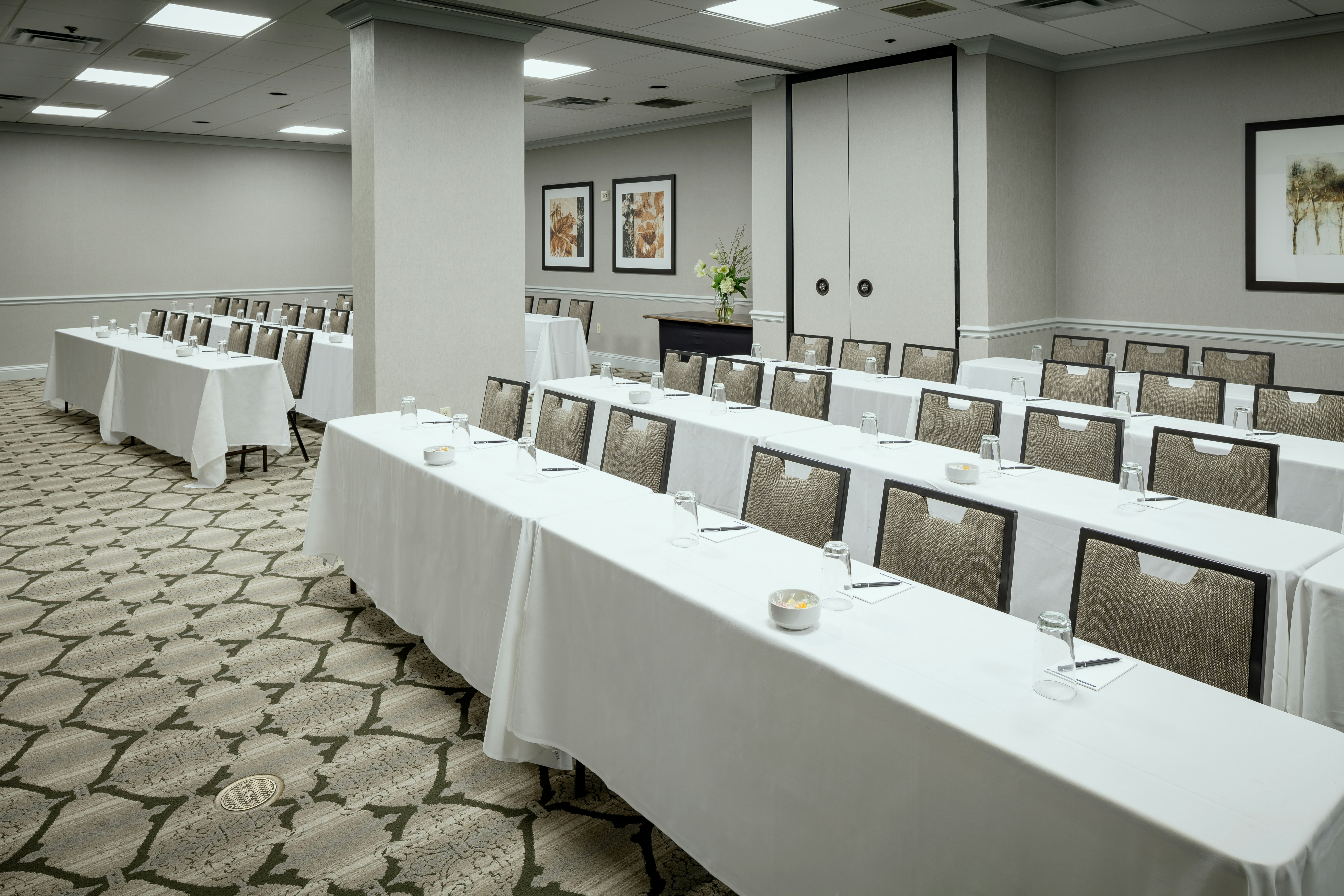 Hilton Brentwood/Nashville Suites 77/81