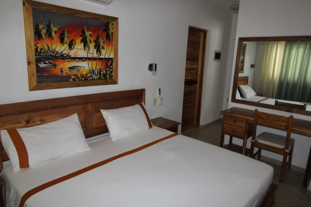 Albachiara Hotel 29/75