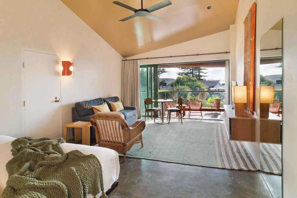 BEACH, SUPERIOR, SUITE, BALCONY