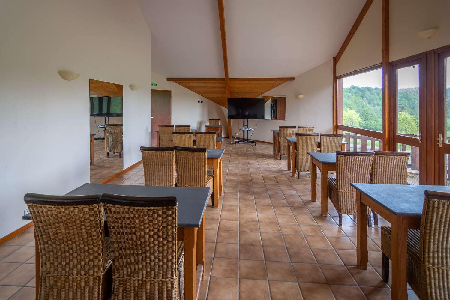 Les Hameaux De Lozere, Sure Hotel Collection by Best Western 45/60