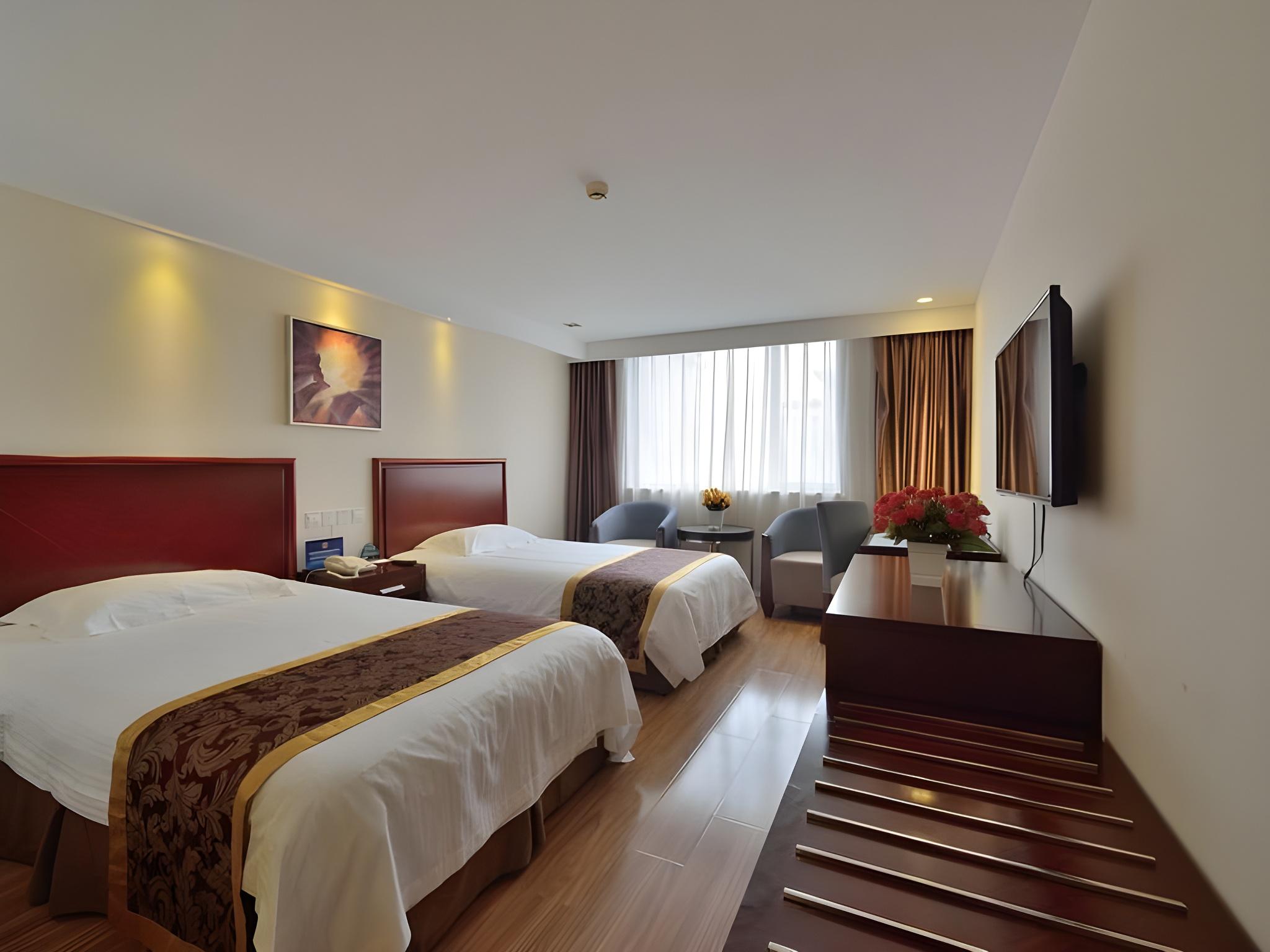 GreenTree Alliance Hotel (Beijing West Railway Station North Square Ruihai Building) 17/27