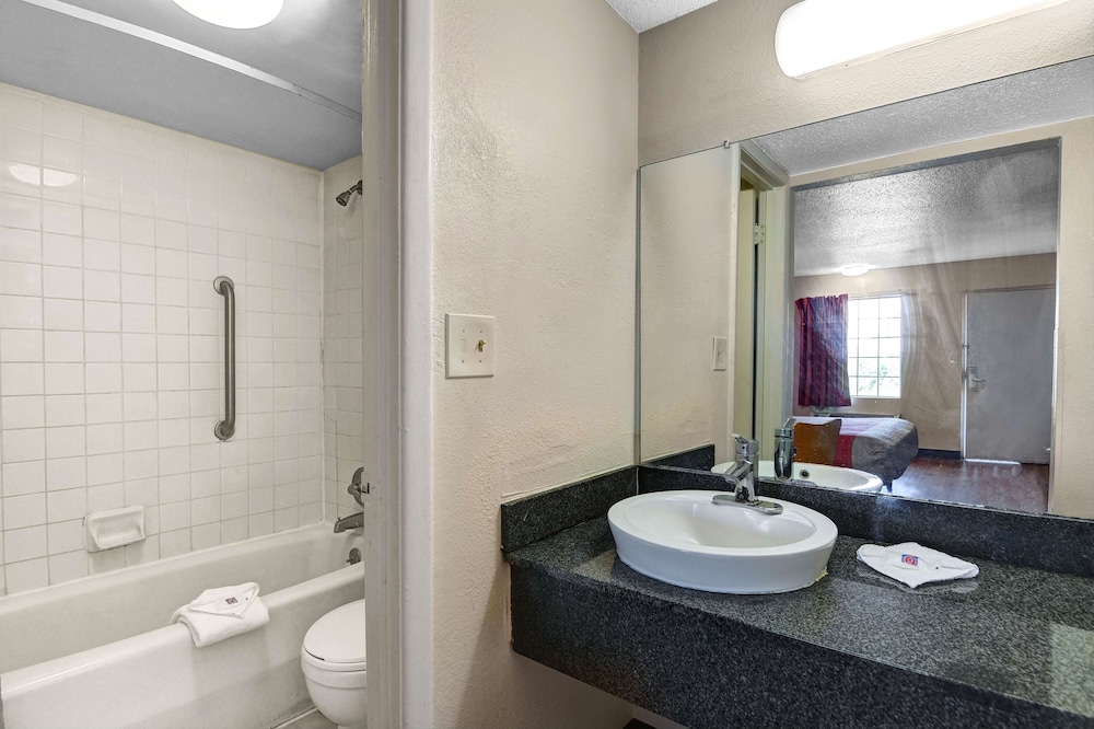 Motel6 Calhoun, GA 9/31