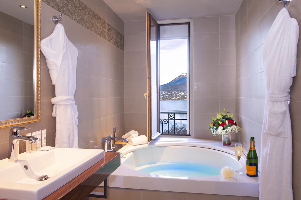 Les Tresoms Lake And Spa Resort 23/73