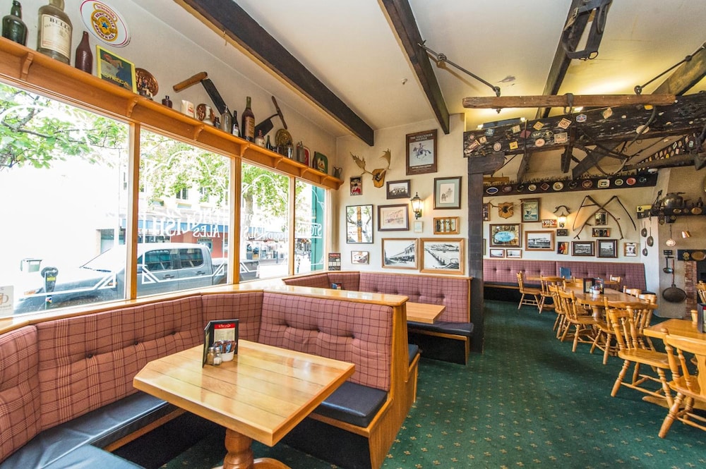 The Rutland Arms Inn 19/29