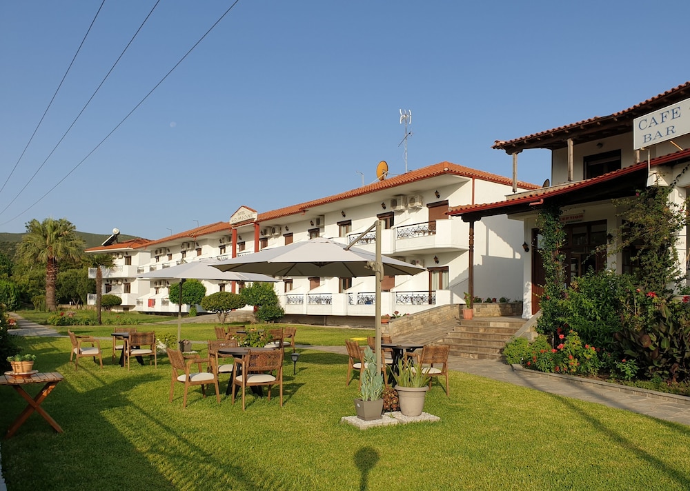Ermioni Hotel 39/40
