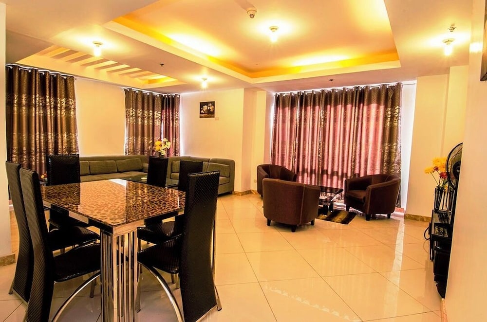 Jmm Grand Suites 34/50