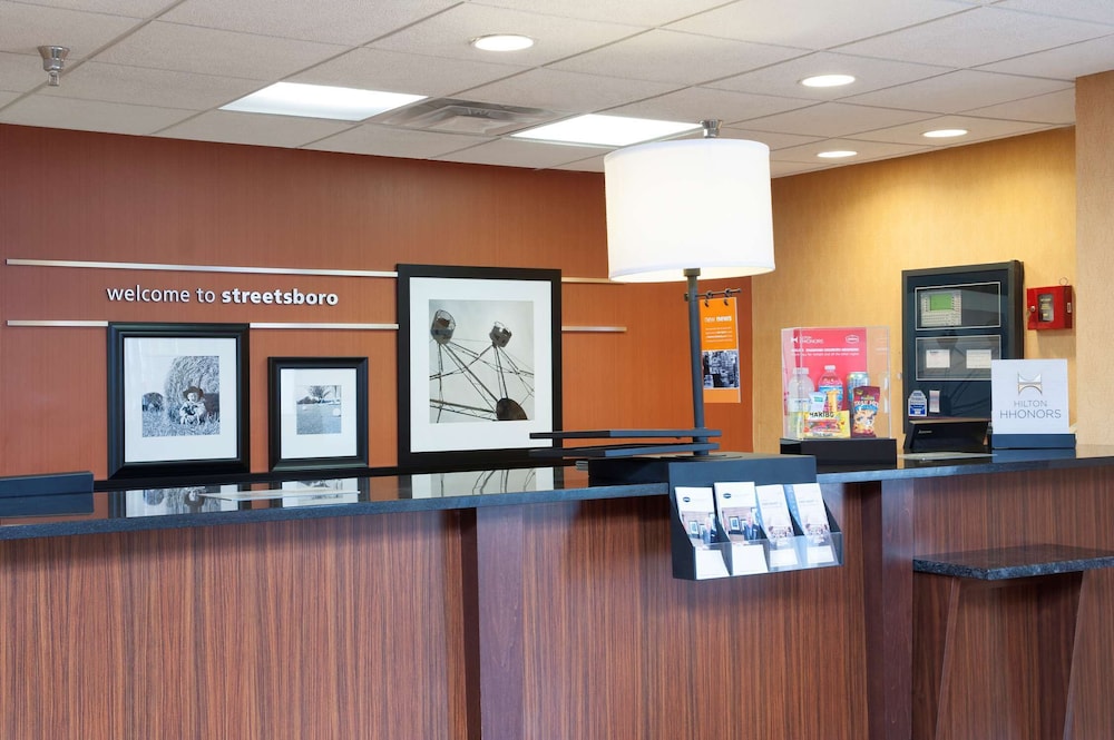 Hampton Inn Suites Cleveland Southeast/Streetsboro 12/63
