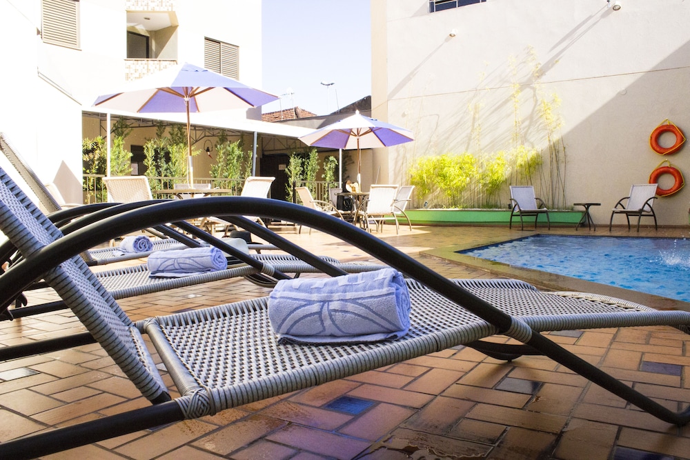 swimming pool spa