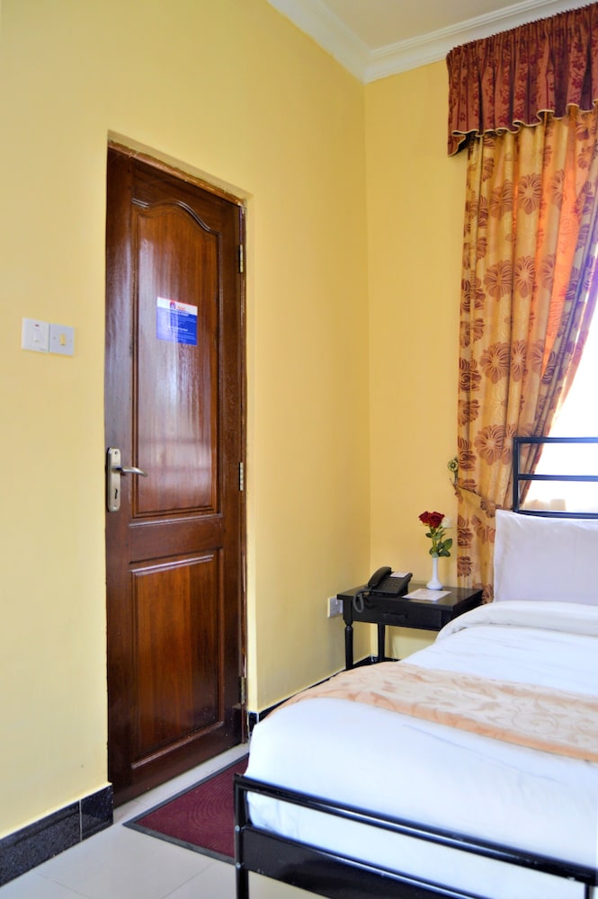 M Hotel Mbezi 7/71