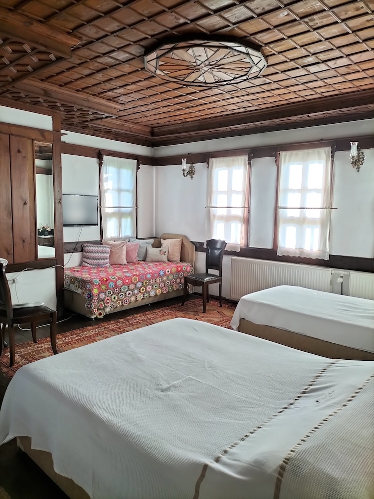Turgut Reis Konak Otel 16/50