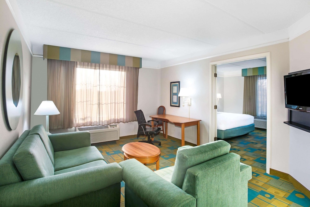 Fairfield by Marriott Inn & Suites Austin West 19/36