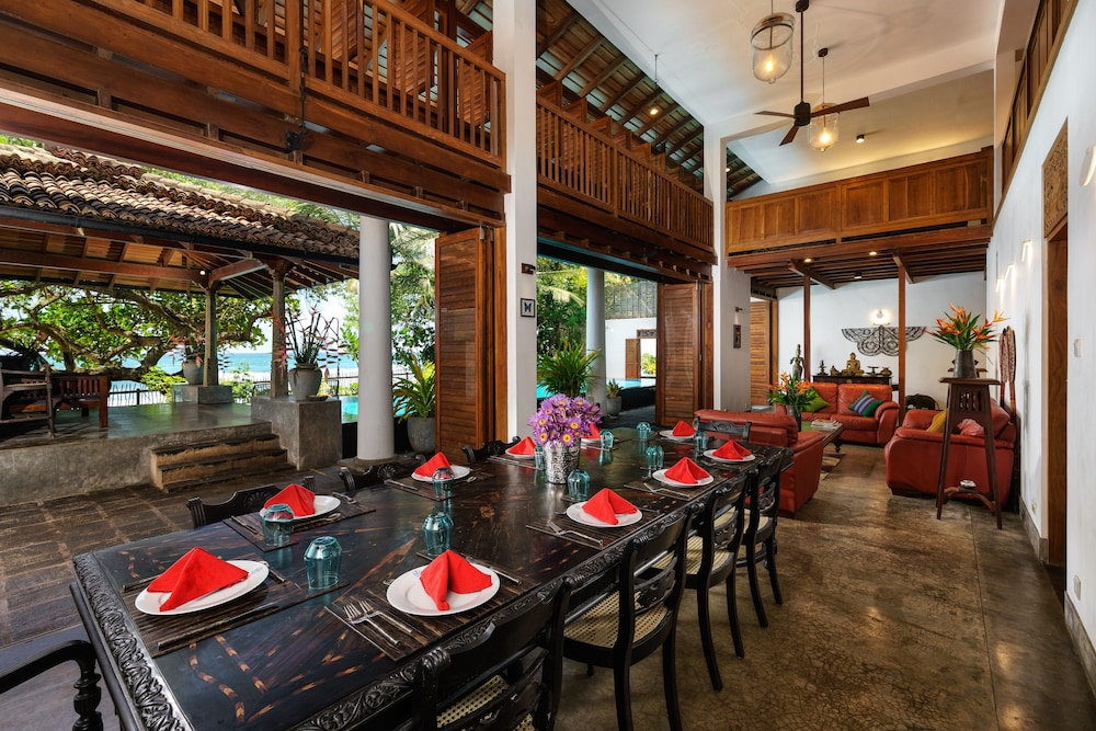 Royal Indigo Villa 19/37