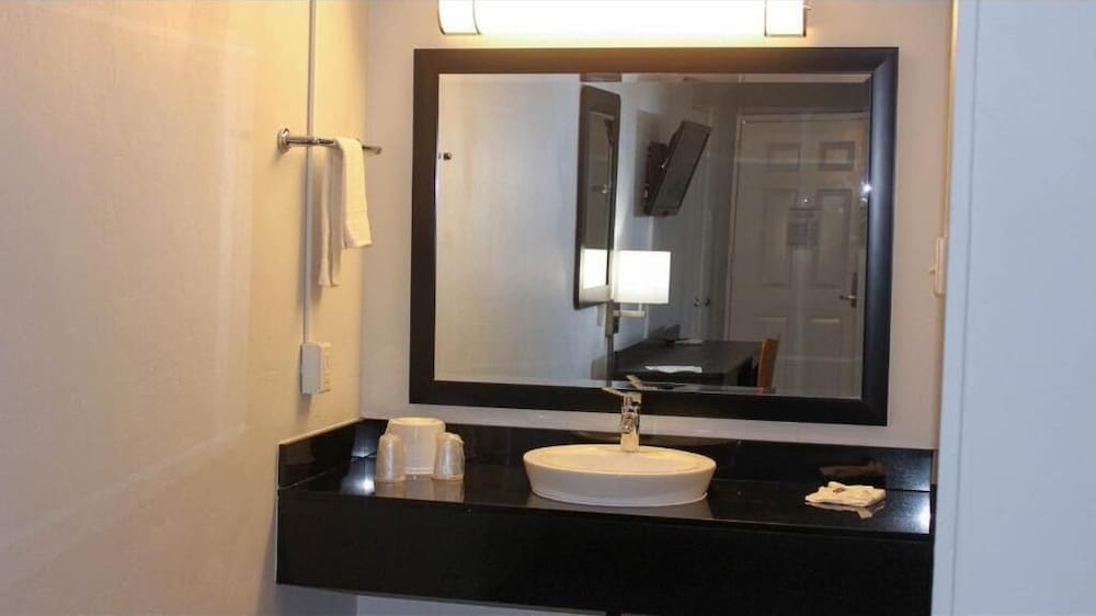 Motel6 Tucson, AZ- Downtown 53/53