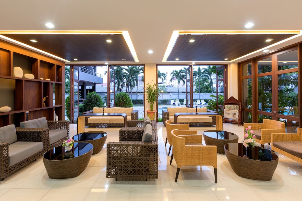 THE HOLIDAY RESORT PATTAYA 19/28