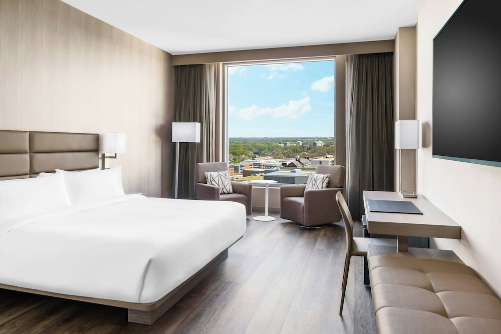 AC Hotel by Marriott Bethesda Downtown 11/49