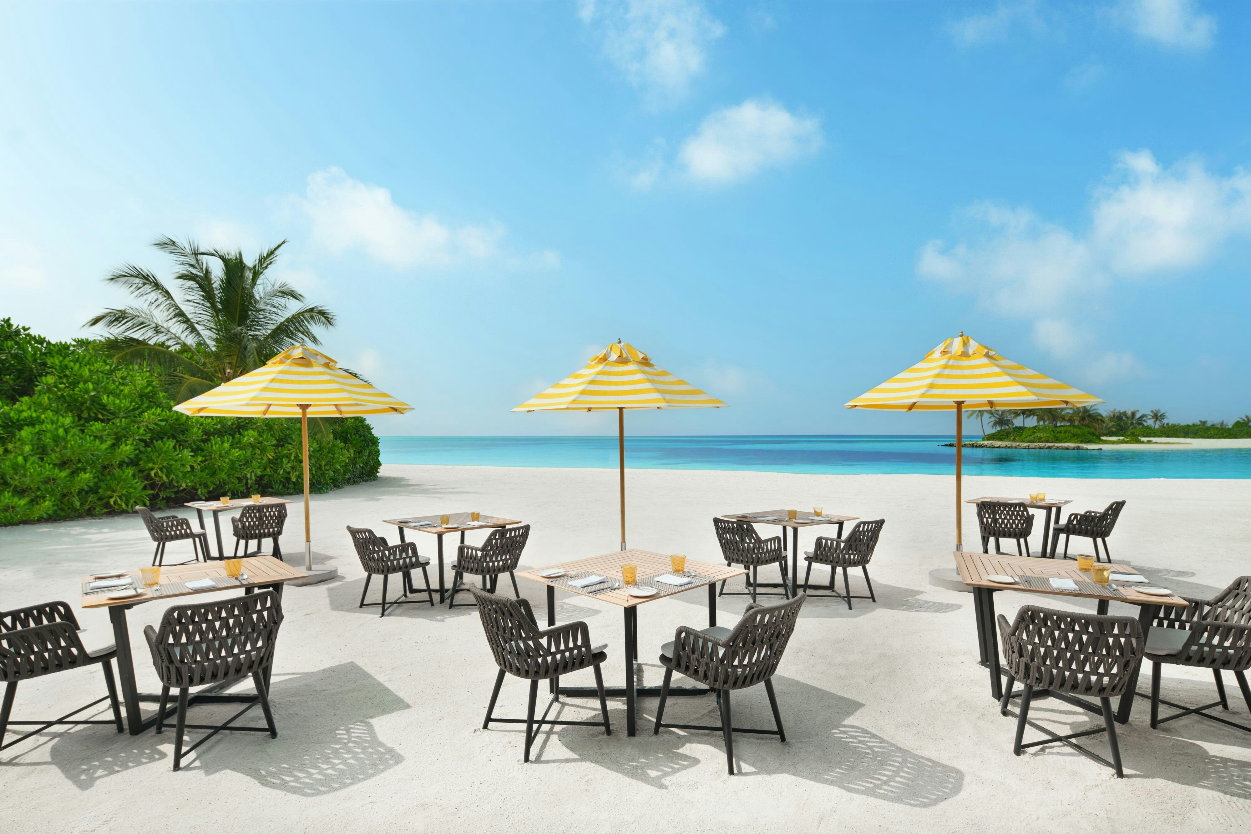 Le Meridien Maldives Resort & Spa 39/41