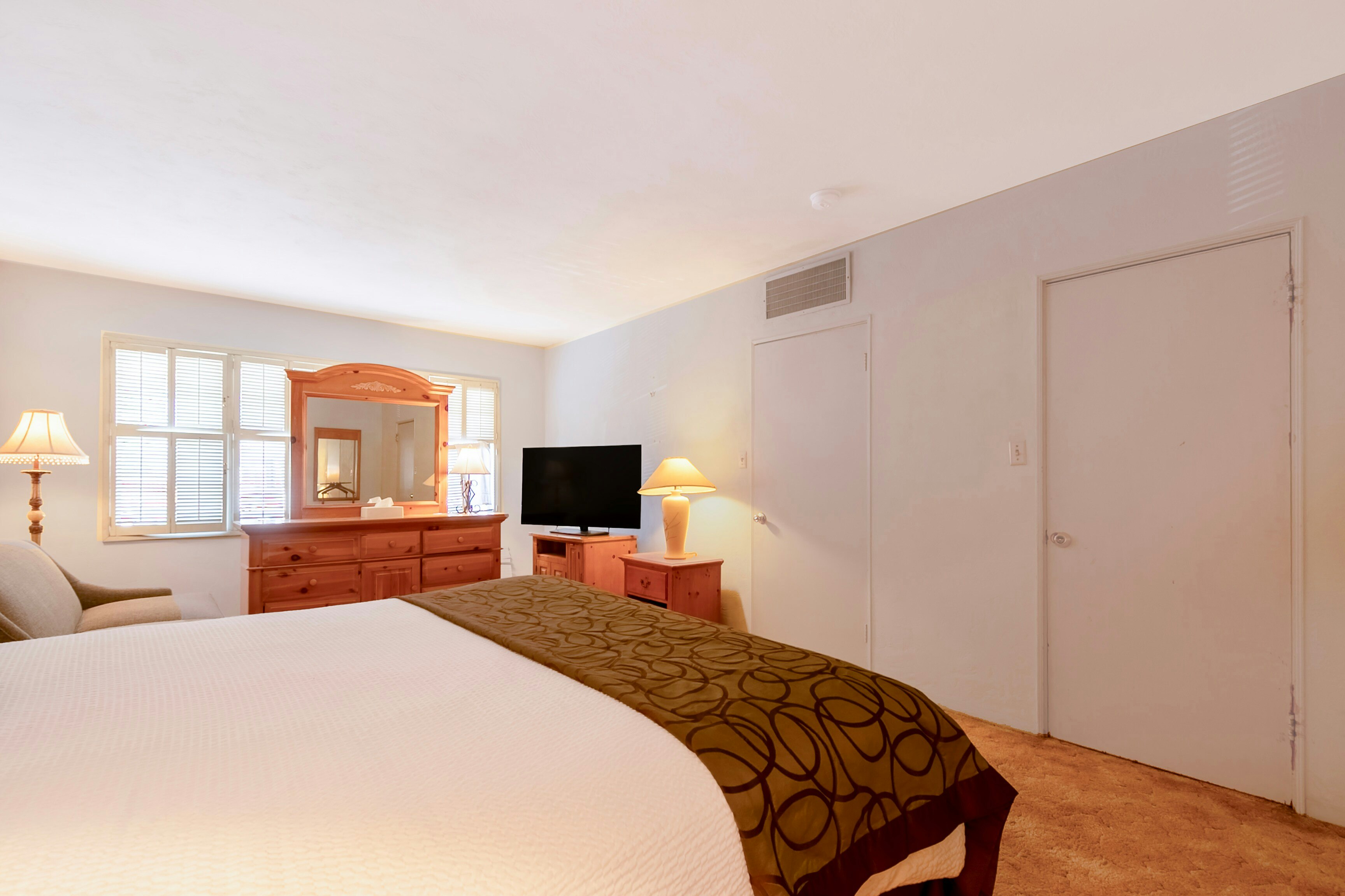 Historic Coronado Motor Hotel by OYO 28/86