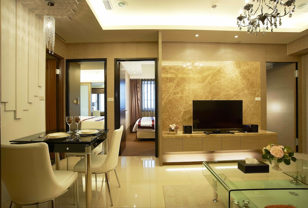 MASTER HOTEL 22/25