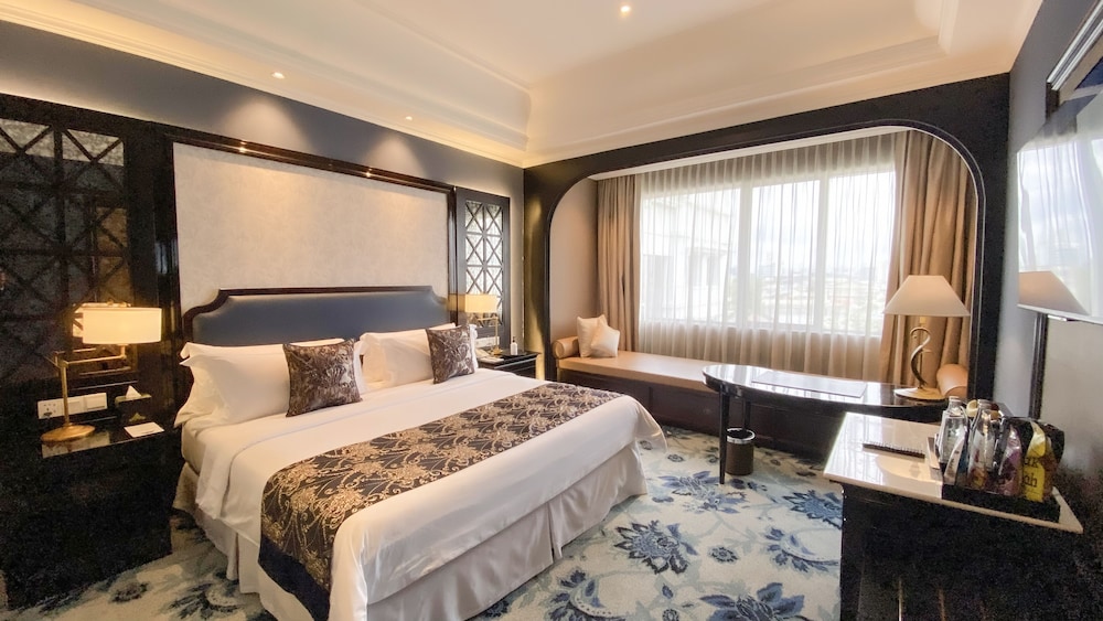 The Papandayan Hotel 12/60