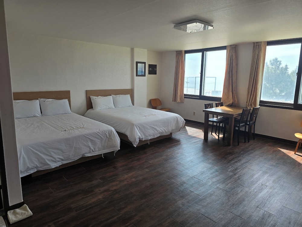 Manripo Hotel 5/49
