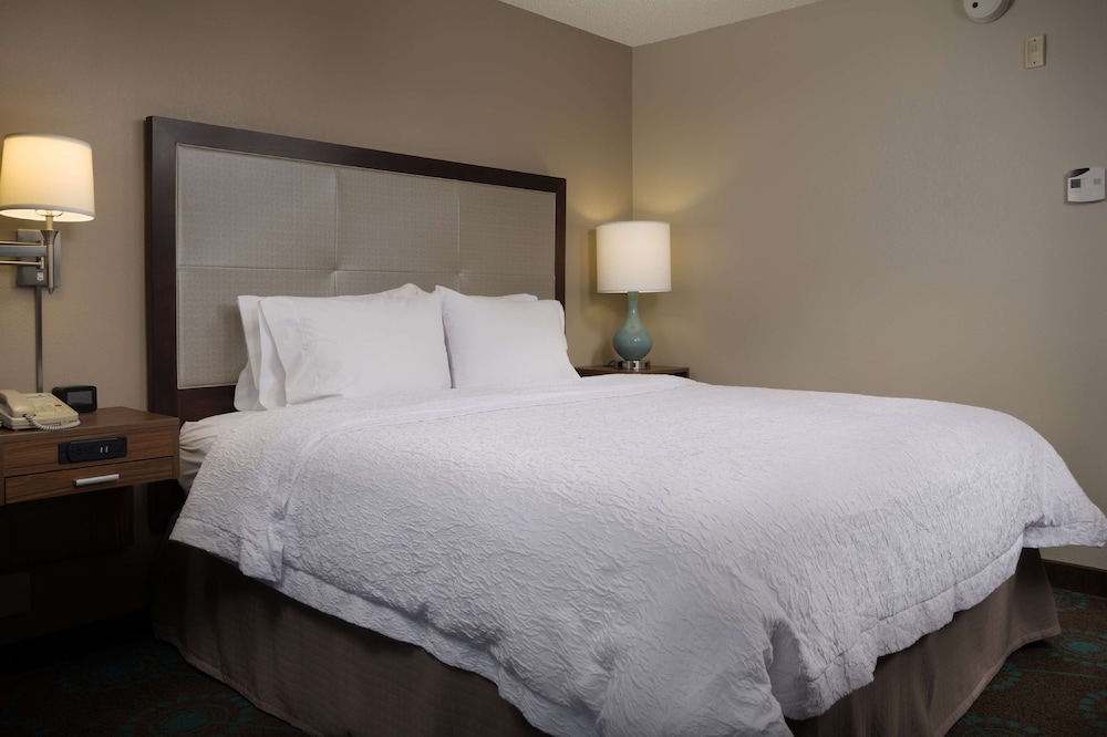 Hampton Inn Titusville I 95 Kennedy Space Centre 17/37