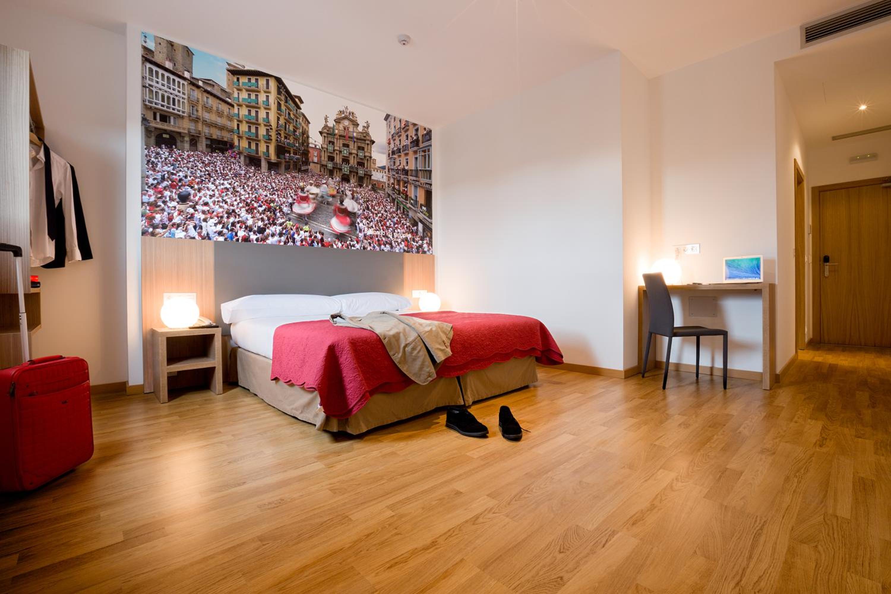Iraipe Pamplona Hostal - Auto check-in 13/20