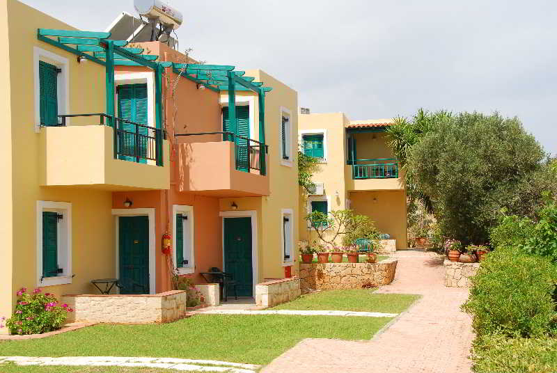 Golden Valentin Apartments 6/59