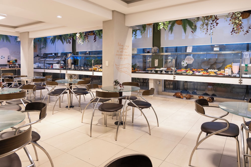 Palmas Executivo Hotel 56/74