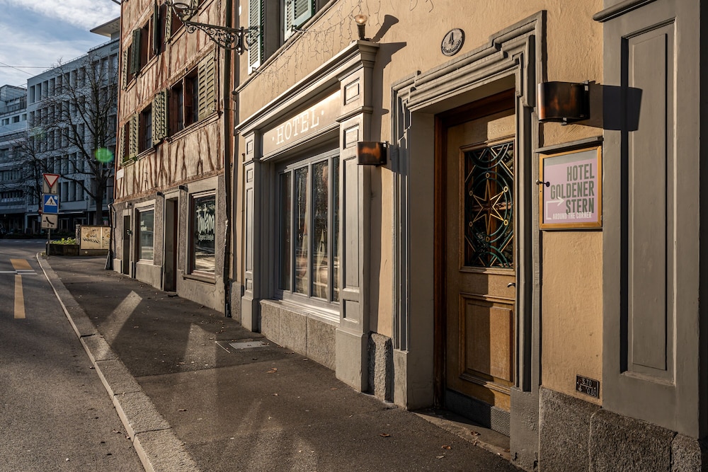Stern (Hotel und Restaurant STERN Luzern) 39/50
