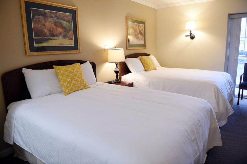 The University Inn Ann Arbor 20/46