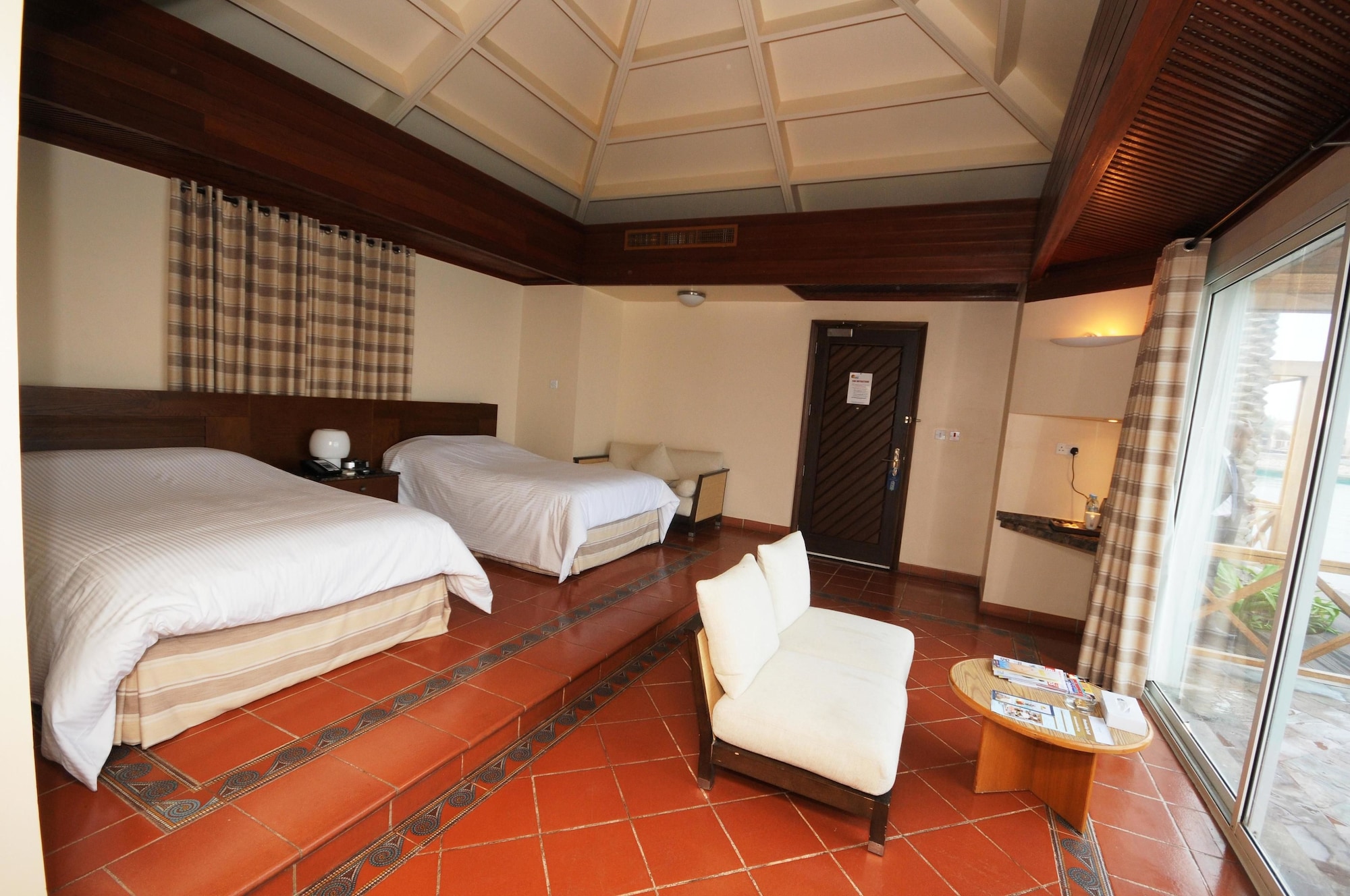 CABANA (TWIN BED)