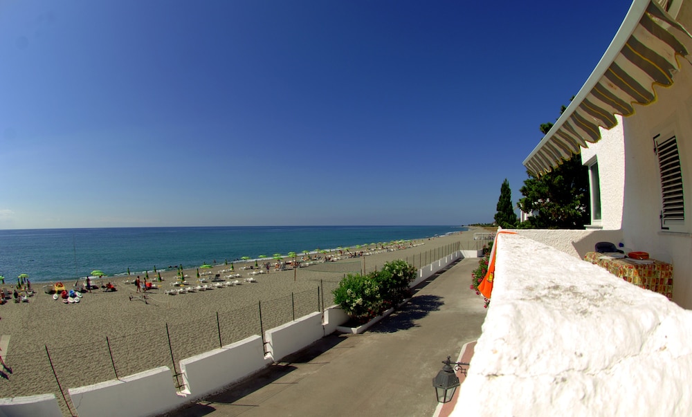 Hotel Villaggio Club ALTALIA 26/32