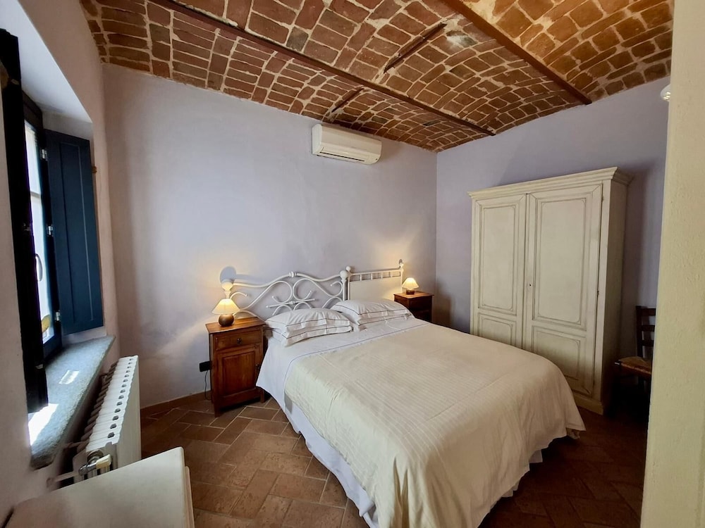 Le Serre Suites and Apartments 9/34