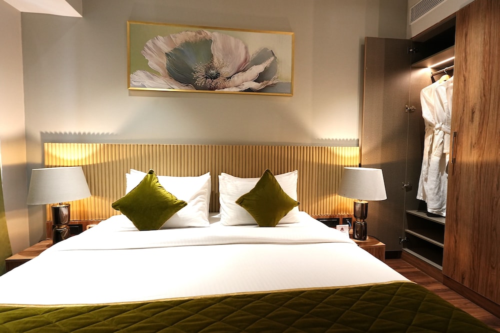 Travancore Court 22/56
