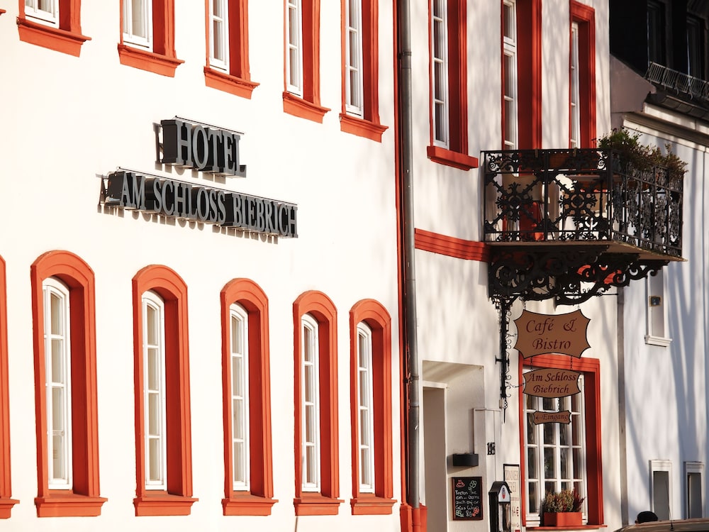 Am Schloss Biebrich 23/50