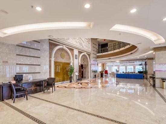 Dushanzi Hotel - Urumqi 8/17